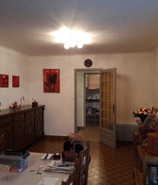 Rénovation complète : le salon et la salle à manger transformés