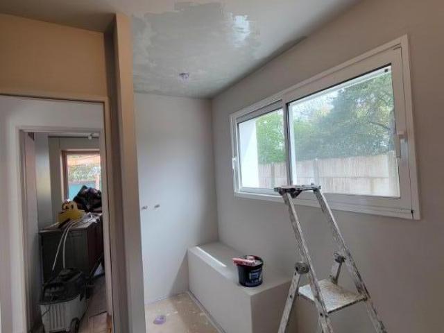 ???? Salle de bain sublimée : gris ton sur ton pour un effet contemporain